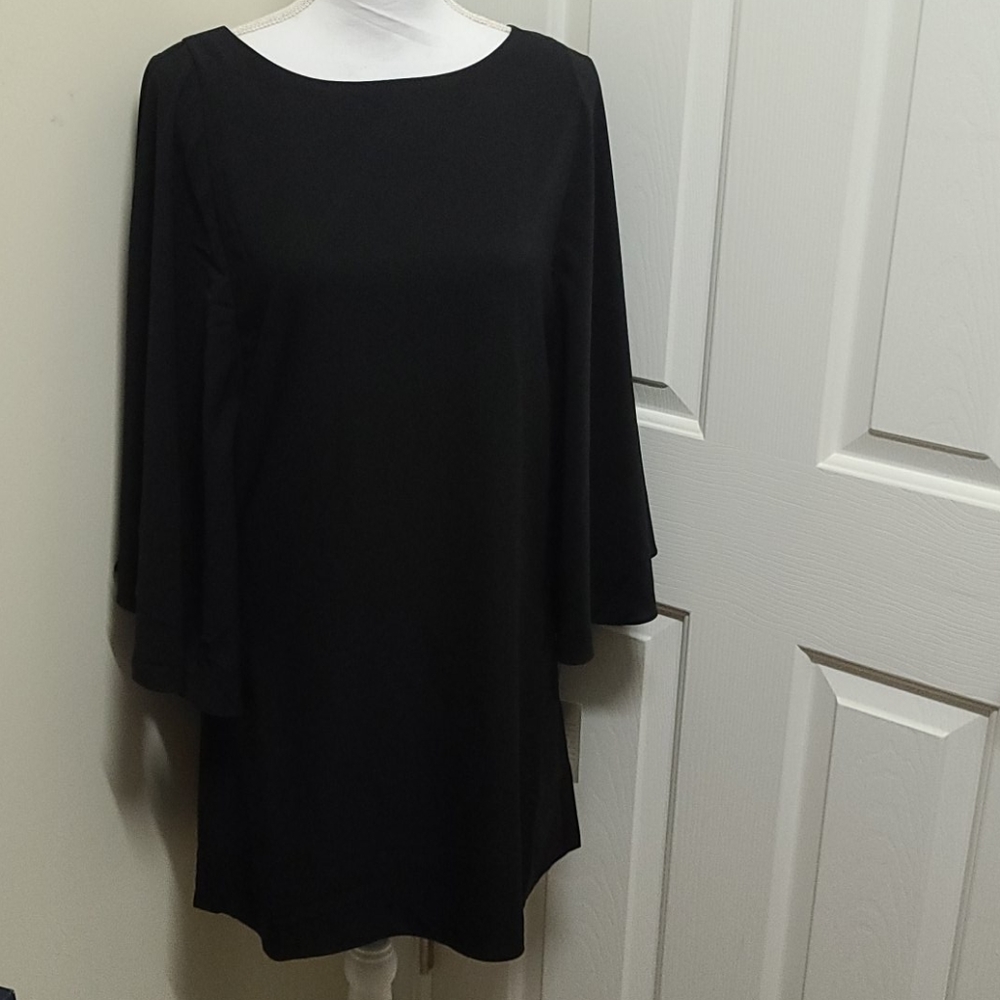 NWT Womens Chelsea 28 Butterfly Sleeve Shift Dress